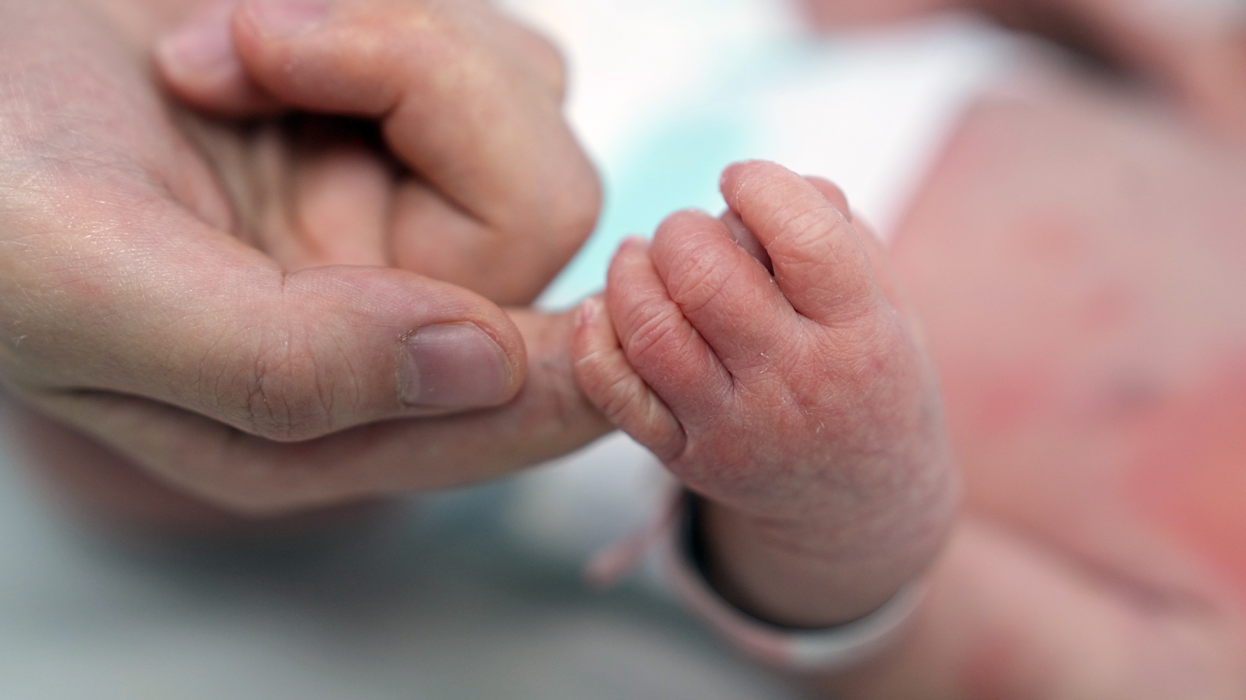 Tiongkok telah melihat perluasan cakupan pemeriksaan medis untuk cacat lahir dengan insiden pemeriksaan pra-kehamilan dan pemeriksaan kehamilan masing-masing mencapai 969 persen dan 913 persen