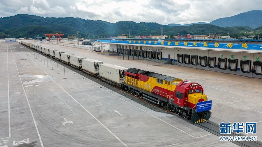 Kereta Api Tiongkok-Laos memberikan pilihan logistik baru untuk perdagangan luar negeri di sektor buah-buahan