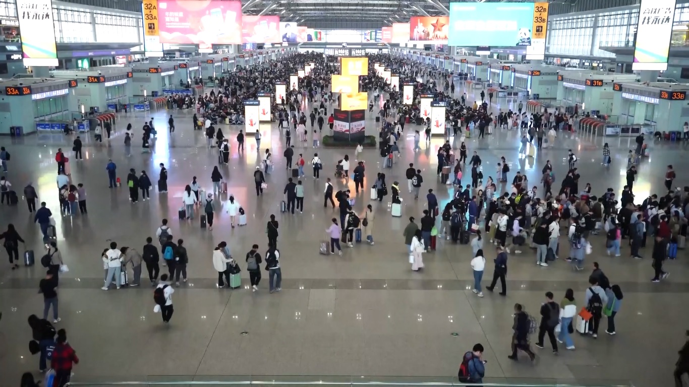 Data tersebut menunjukkan volume perjalanan lintas wilayah rata-rata mencapai lebih dari 270 juta perjalanan per hari