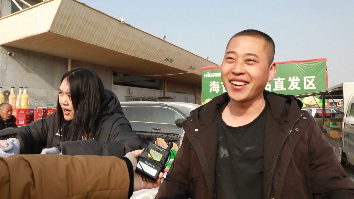 Di pasar grosir terbesar di Kota Tianjin