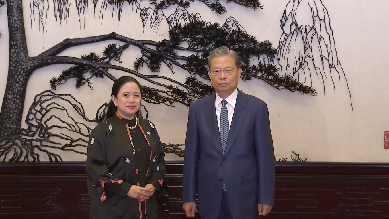 Zhao menambahkan bahwa Tiongkok akan terus meningkatkan sinergi antara Prakarsa Sabuk dan Jalan dan strategi pembangunan Indonesia untuk meningkatkan kerja sama praktis dan meningkatkan pertukaran antar masyarakat