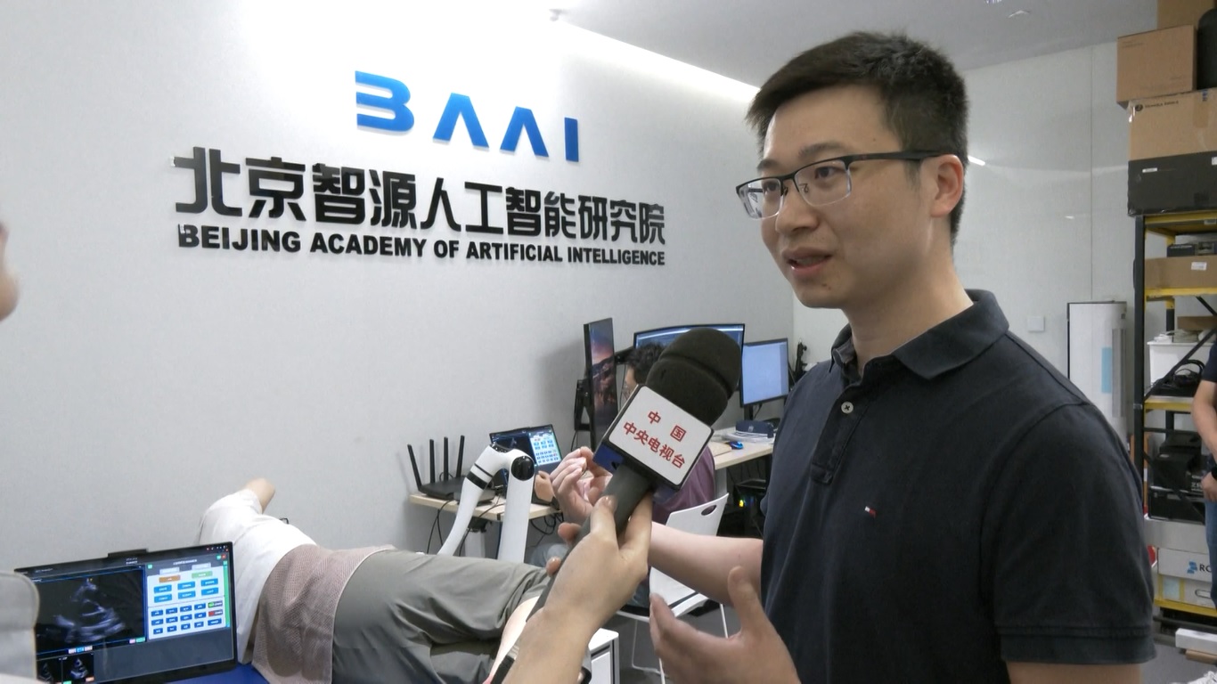 Jumlah perusahaan Tiongkok yang terlibat dalam industri robot layanan telah meningkat sebesar 296 persen dalam tiga tahun terakhir