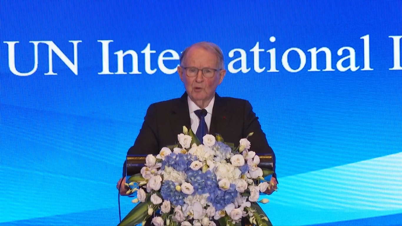 Mereka berkumpul di Beijing pada hari Selasa (23/4) untuk mendiskusikan hukum internasional dan peran negara-negara berkembang dalam membentuk tatanan dunia