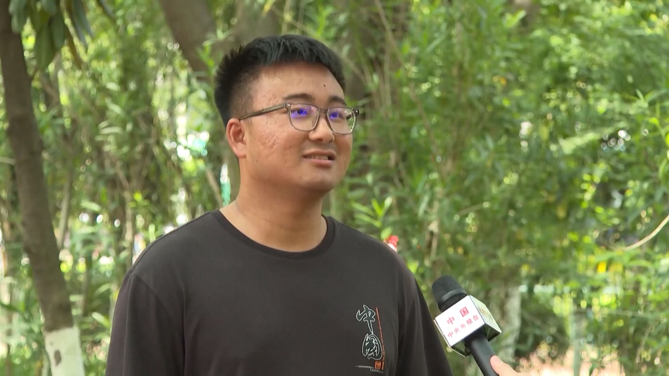 Pada akhir April tahun ini