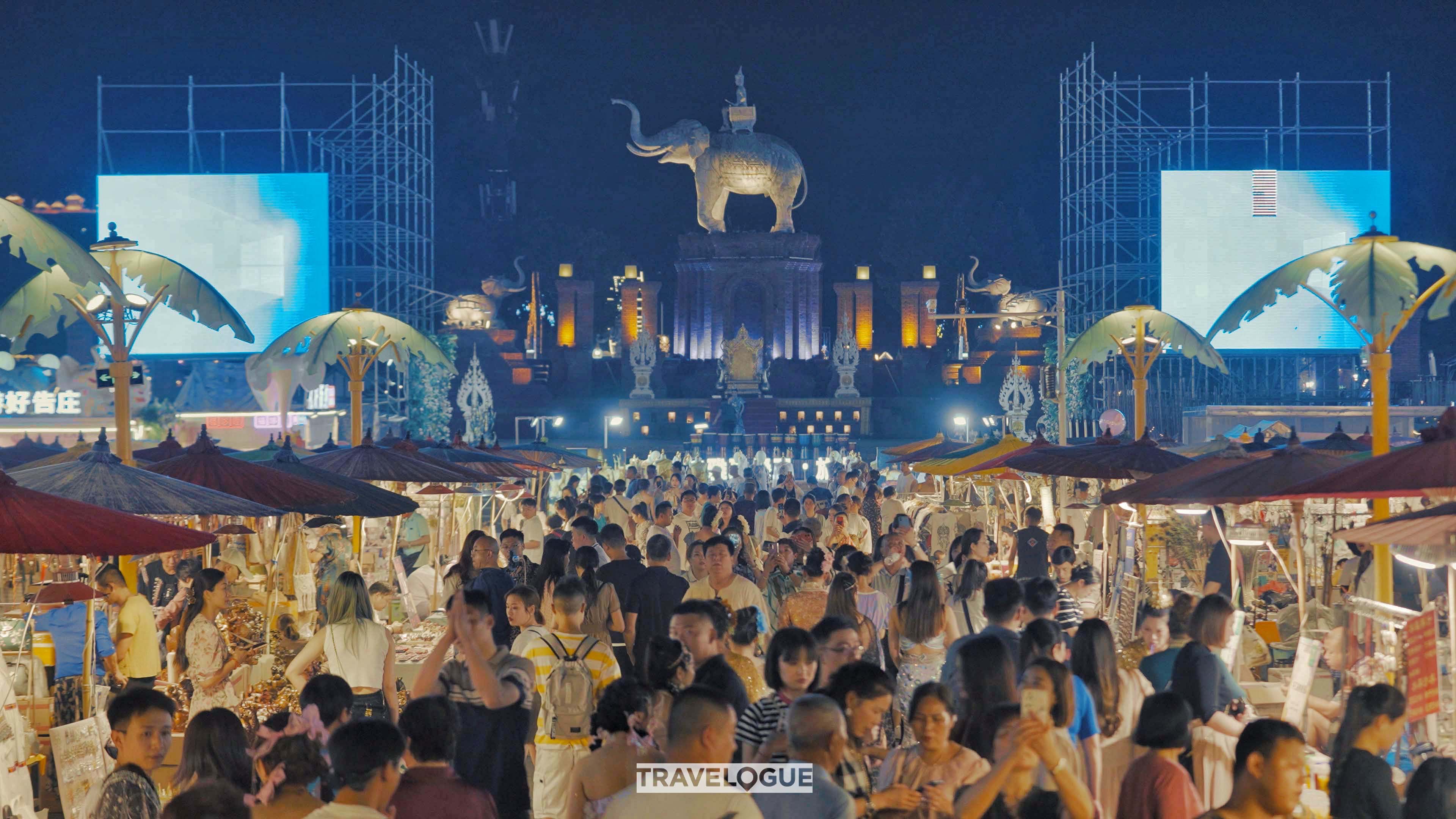 Pasar Malam Bintang di Xishuangbanna Provinsi Yunnan adalah dunia keajaiban di mana kuil-kuil kuno dan sensasi modern terjalin di tengah-tengah cahaya yang menyilaukan!