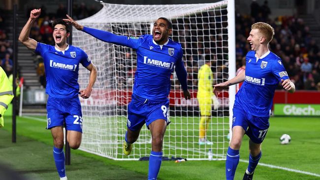 Akun Twitter Piala FA memamerkan gol sundulan fantastis bek Timnas Indonesia Elkan Baggott ke gawang Dagenham and Redbridge