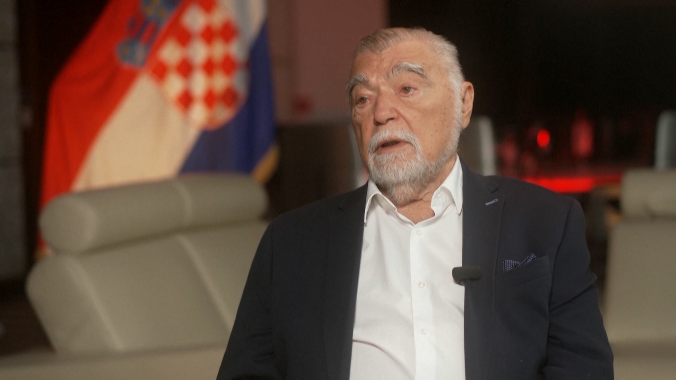 Mesic menyoroti saling ketergantungan yang rumit antara Tiongkok dan Uni Eropa (UE) mengingat ketegangan yang sedang berlangsung dengan Amerika Serikat