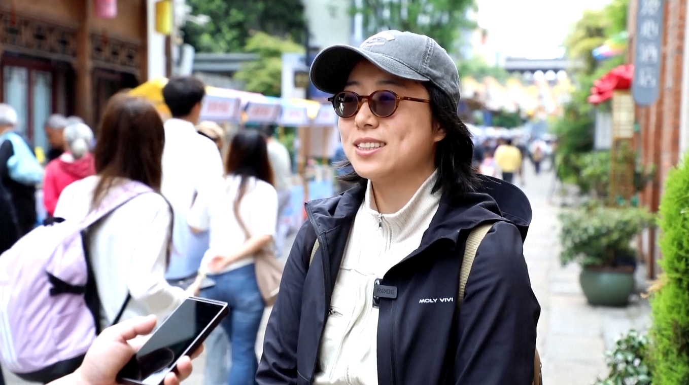 Pameran Buku Antik yang Memadukan Teknologi dan Budaya Resmi Dibuka di Nanjing
