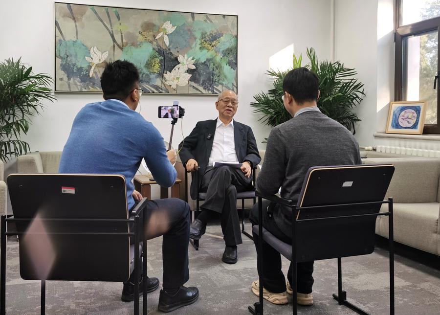 Kongres tersebut berfokus pada tiga cabang ilmu dasar