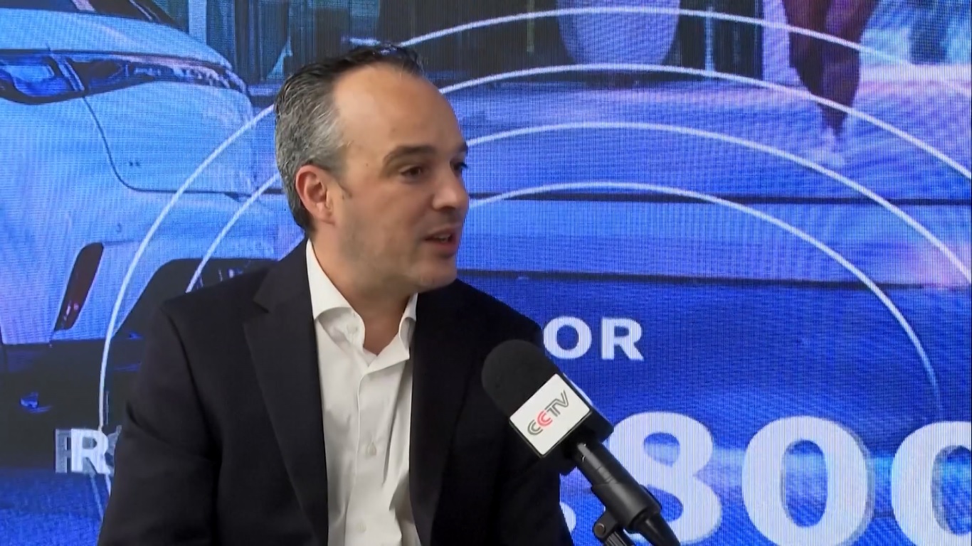 Menurut Asosiasi Mobil Penumpang Tiongkok