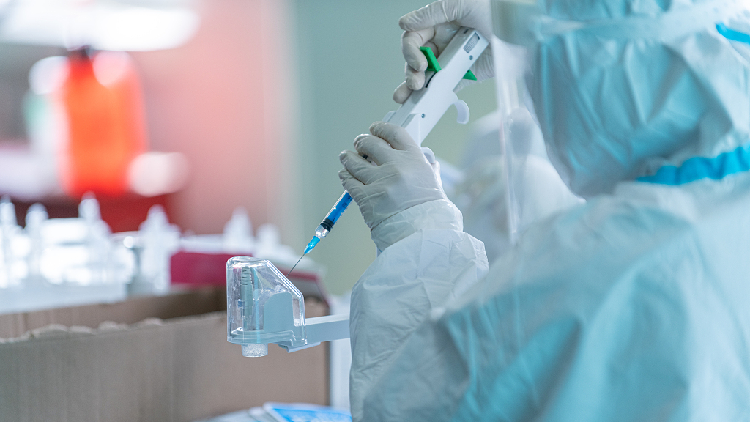 Tiongkok telah mencapai kemenangan besar dan menentukan dalam pencegahan dan pengendalian COVID-19 sejak November 2022