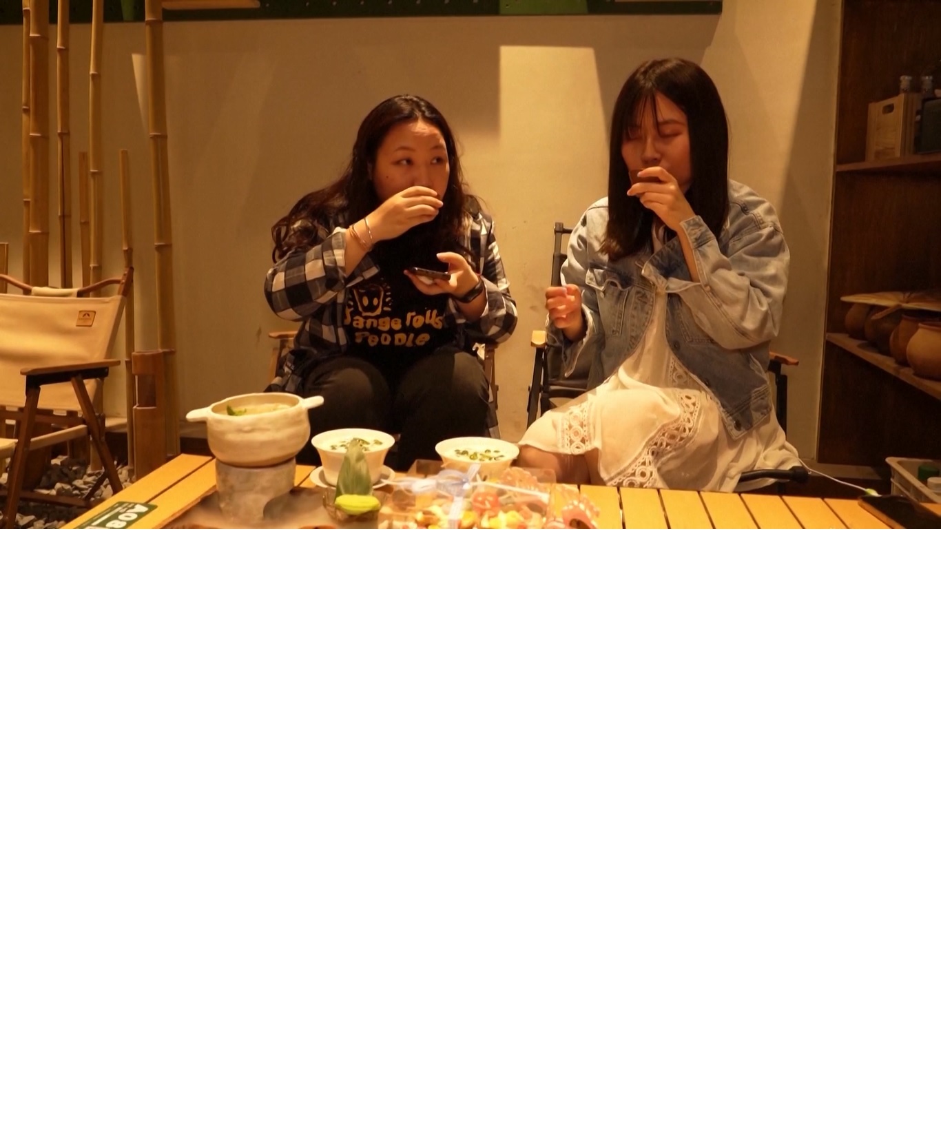 Pemilik kedai teh di Wuhan juga mencoba melokalkan apa yang mereka sajikan