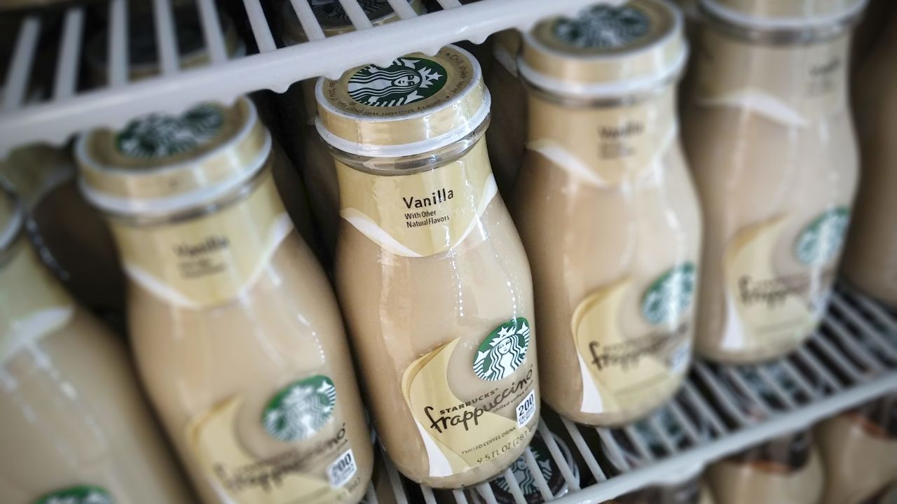 Sebanyak lebih dari 300 ribu botol Starbucks Vanilla Frappuccino ditarik oleh distributor PepsiCo