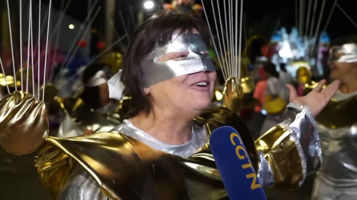 Perayaan karnaval Tiongkok ini lahir dari kerjasama antara Sekolah Samba Cidade Jardim dengan Institut Sosial dan Budaya Brazil-Tiongkok