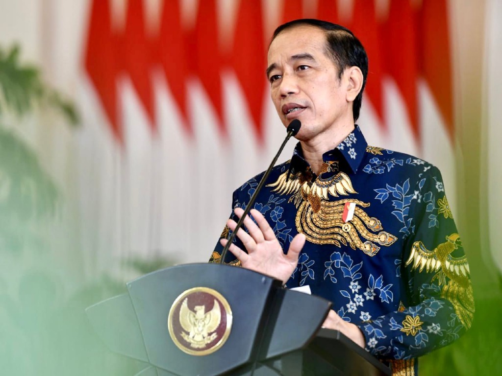  Presiden Joko Widodo menginstruksikan Kementerian Komunikasi dan Informatika (Kemenkominfo) untuk memperkuat infrastruktur digital penyelenggaraan Konferensi Tingkat Tinggi (KTT) ASEAN ke-42 dan mempromosikan Labuan Bajo sebagai destinasi wisata