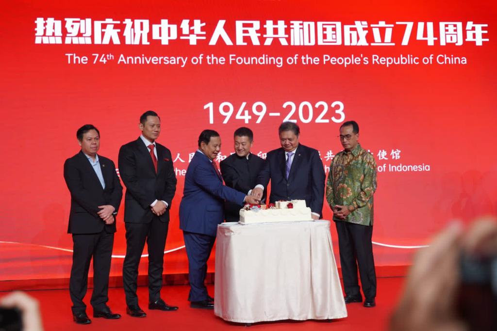 Total perdagangan kedua negara pada tahun 2022 juga mencapai angka tertinggi sepanjang sejarah