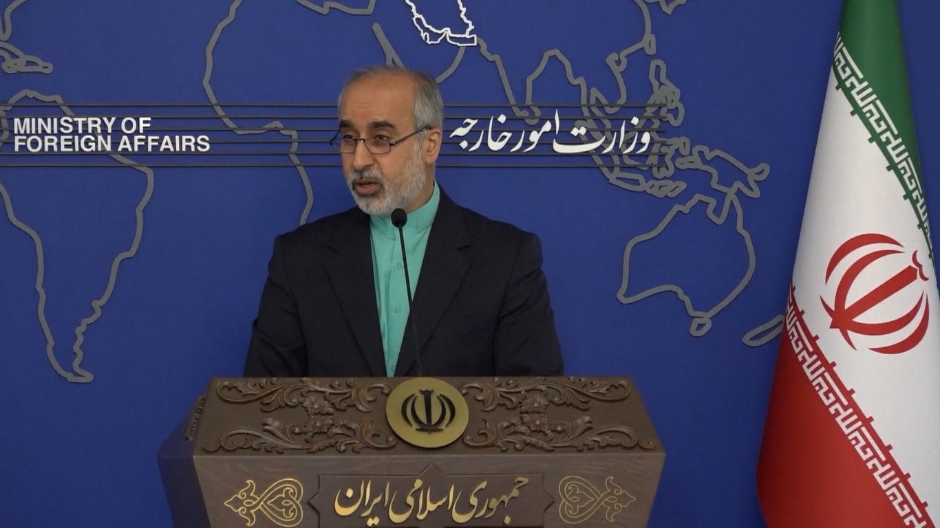 Para menteri luar negeri kedua negara juga saling mengundang untuk berkunjung satu sama lain