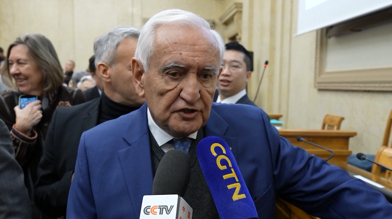 Eks PM Prancis: Kunjungan Macron ke Tiongkok akan Memajukan Proyek Bersama dan Mempererat Hubungan Bilateral