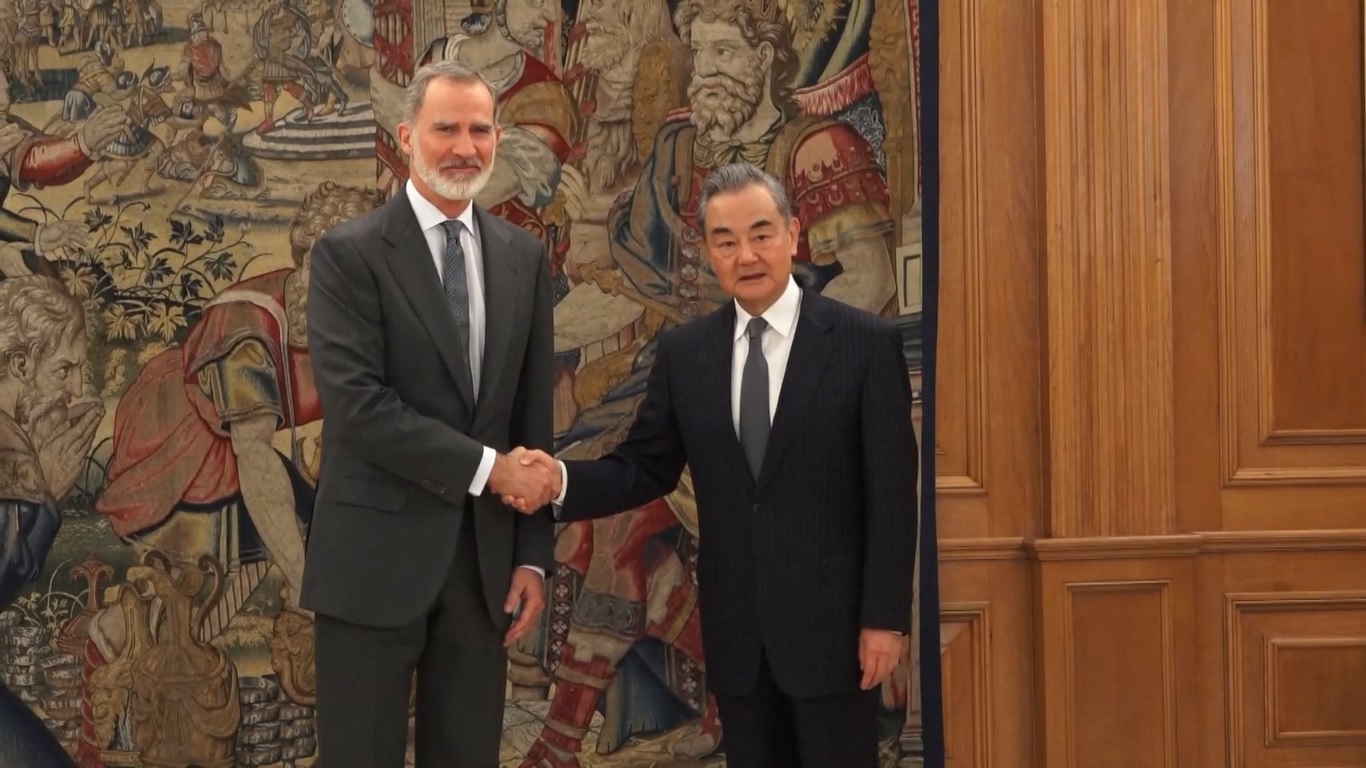 Menurut Raja Felipe VI