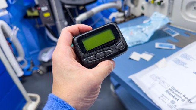 Ribuan pager dan juga walkie talkie meledak secara serentak di Lebanon