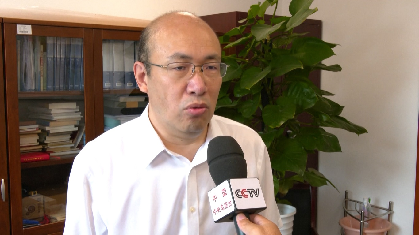 Untuk mengatur konsumsi listrik pada saat puncak dan di luar puncak secara lebih akurat