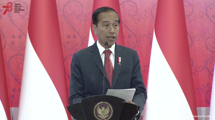 Sementara itu