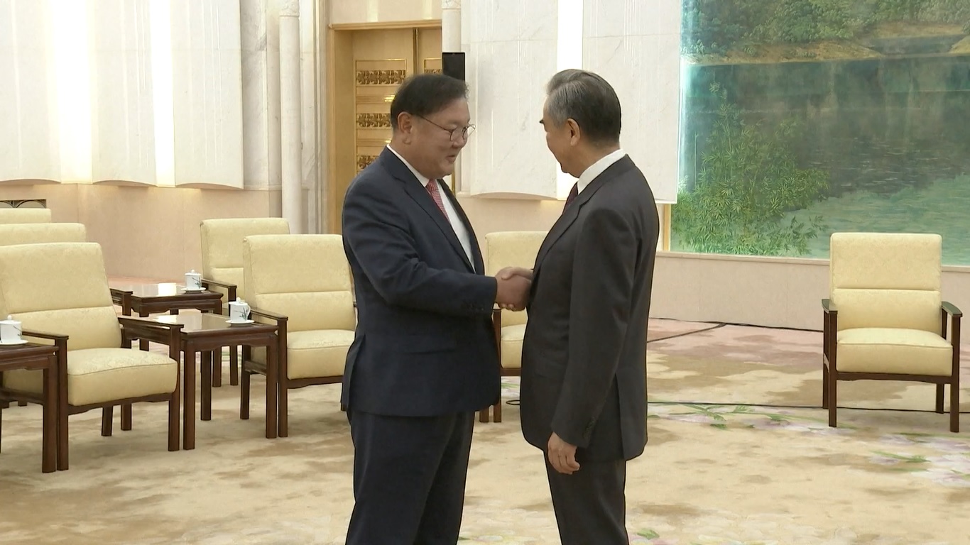 Hal itu Wang Yi sampaikan ketika bertemu dengan Presiden Persatuan Anggota Parlemen Korea Selatan-Tiongkok