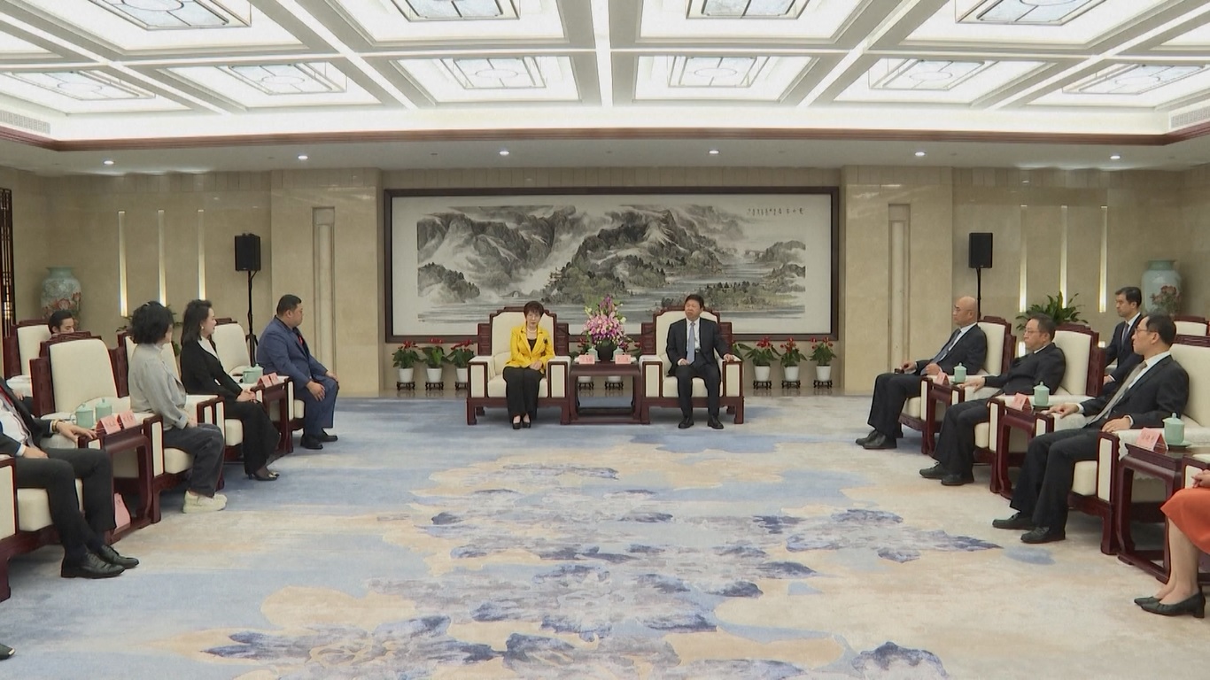 Hung berada di Hangzhou