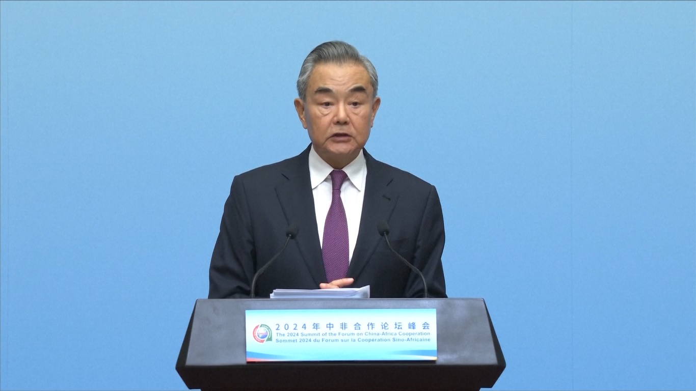 Wang menyatakan bahwa Tiongkok telah mengembangkan karakteristik yang khas dalam kerja samanya dengan Afrika melalui sejumlah prinsip