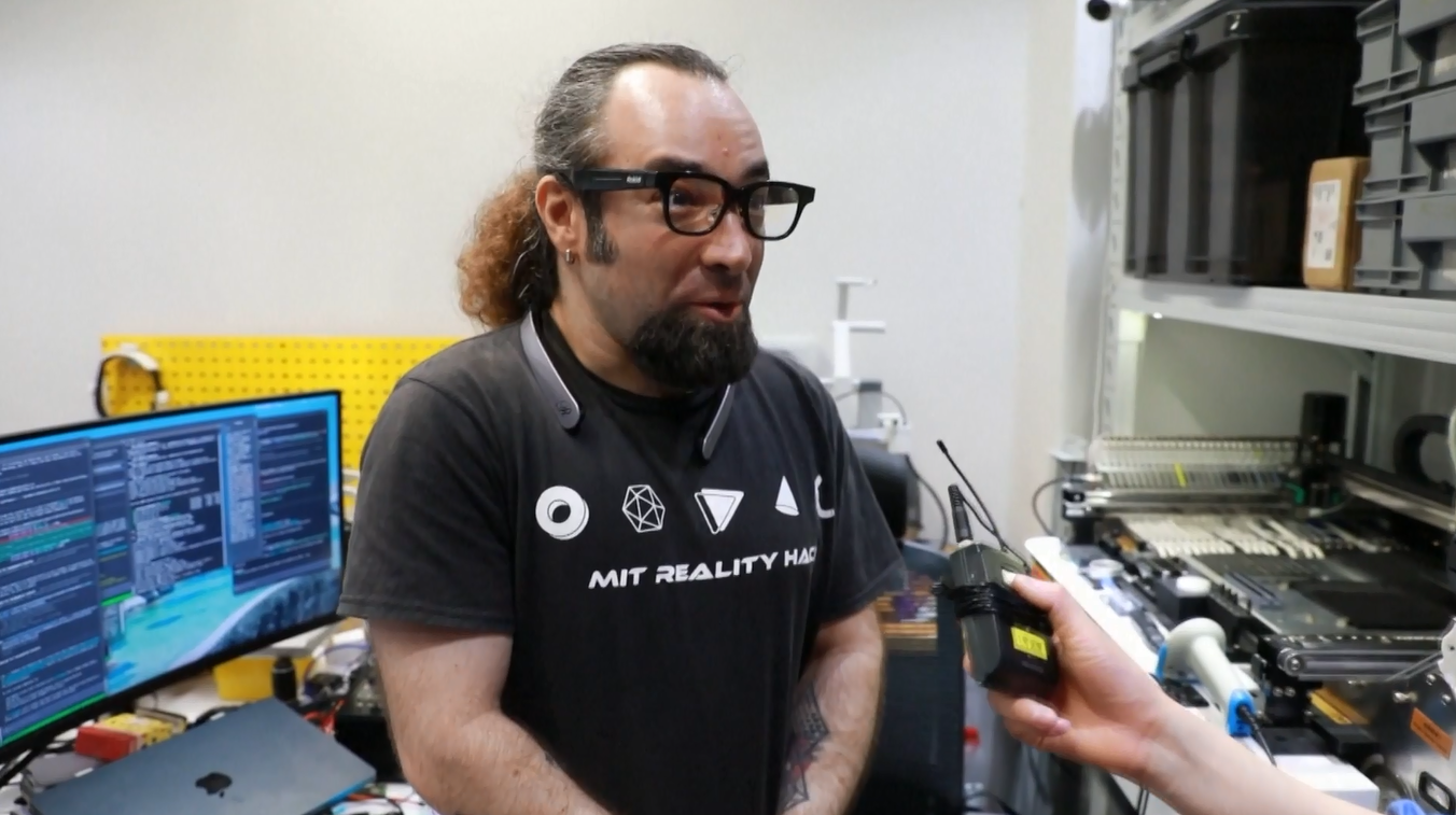 Pusat Elektronik Shenzhen Berfungsi sebagai Tempat Uji Coba bagi Para Pengusaha Teknologi Asing untuk Kembangkan Ide-ide Inovatif