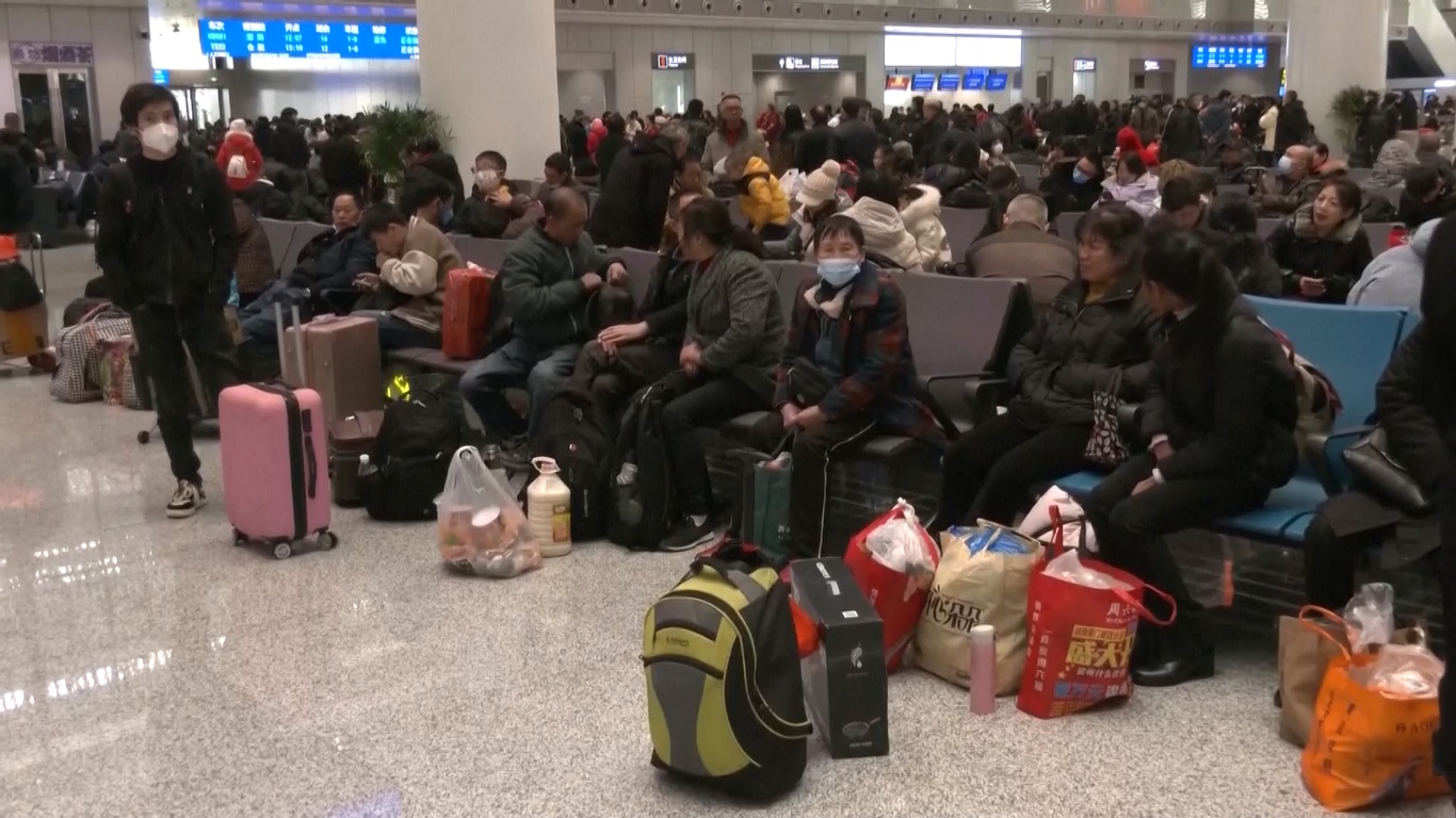 China Railway mengatakan akan memperbesar kapasitas angkutan penumpang untuk arus liburan dengan memanfaatkan jalur yang baru dibuka