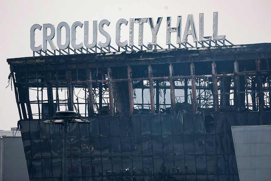 Setidaknya 137 orang