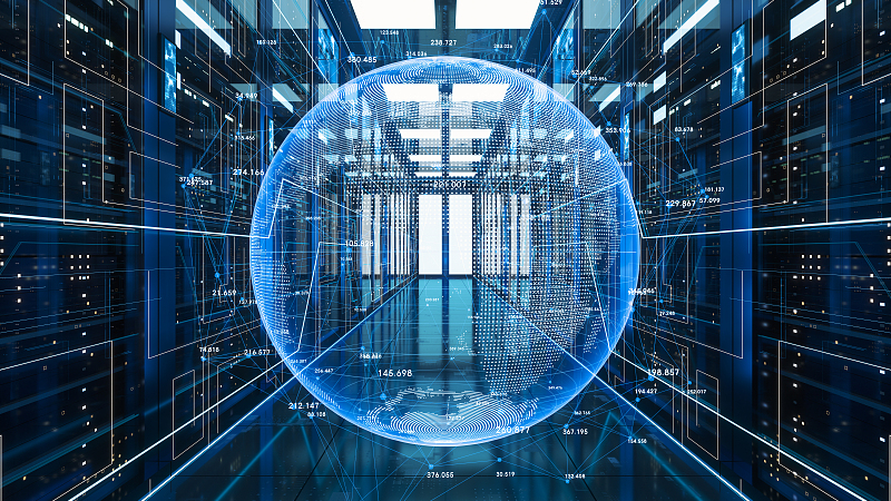 Dewan Negara Tiongkok dalam sebuah laporan yang diserahkan ke sesi yang sedang berlangsung dari Komite Tetap Kongres Rakyat Nasional Tiongkok akan berupaya melipatgandakan pengembangkan ekonomi digital