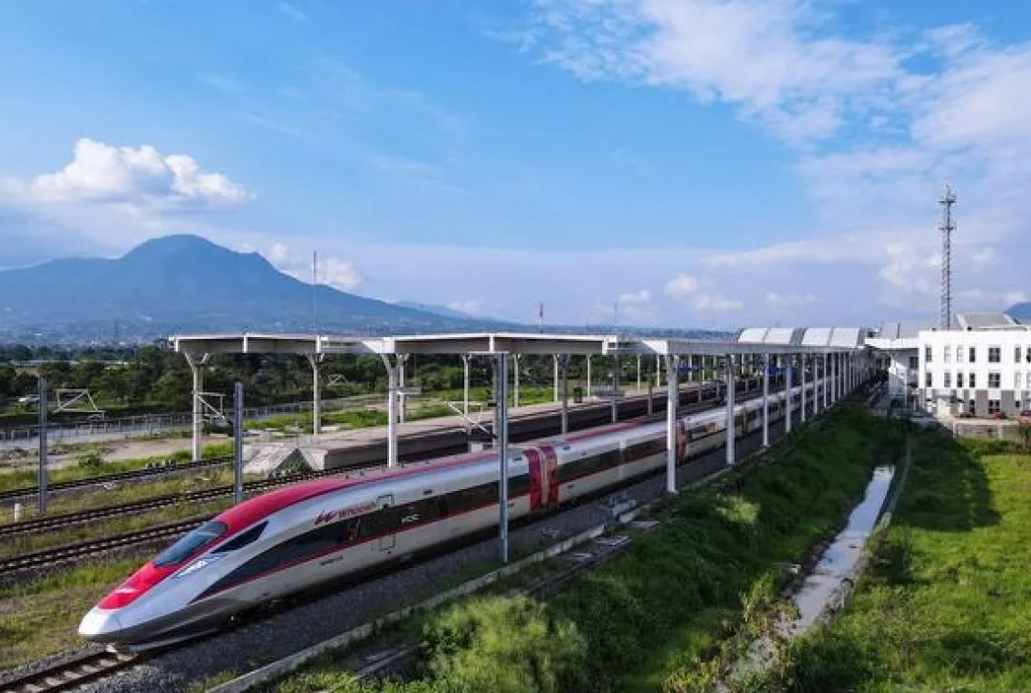 Whoosh Siapkan 3.000 Kursi Tambahan Sambut Libur Panjang Akhir Mei