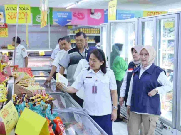 Pengawasan ini difokuskan pada izin edar