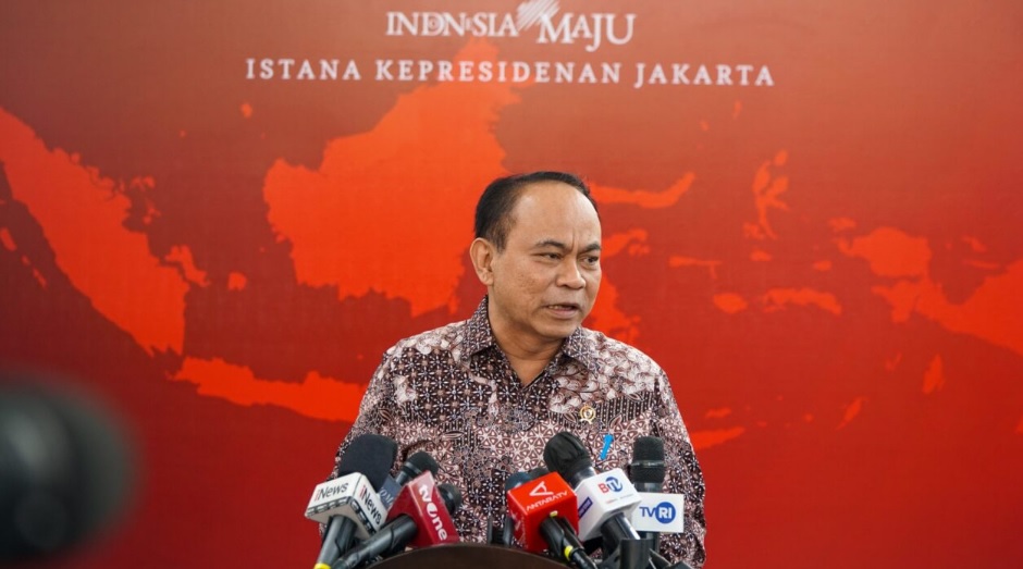 Selain melakukan upaya pemblokiran situs dan alamat IP (internet protocol)