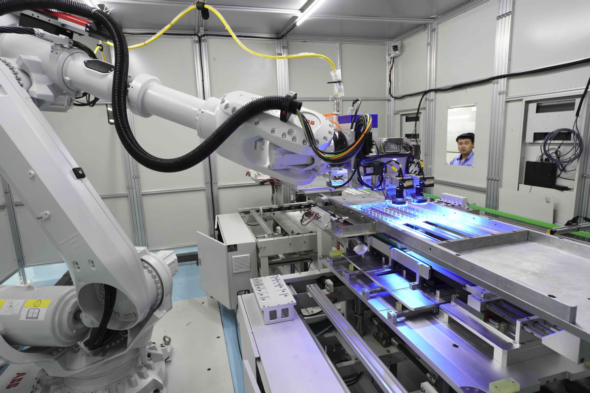 Di Tiongkok umumnya metaverse digunakan untuk dunia industri bukan hiburan