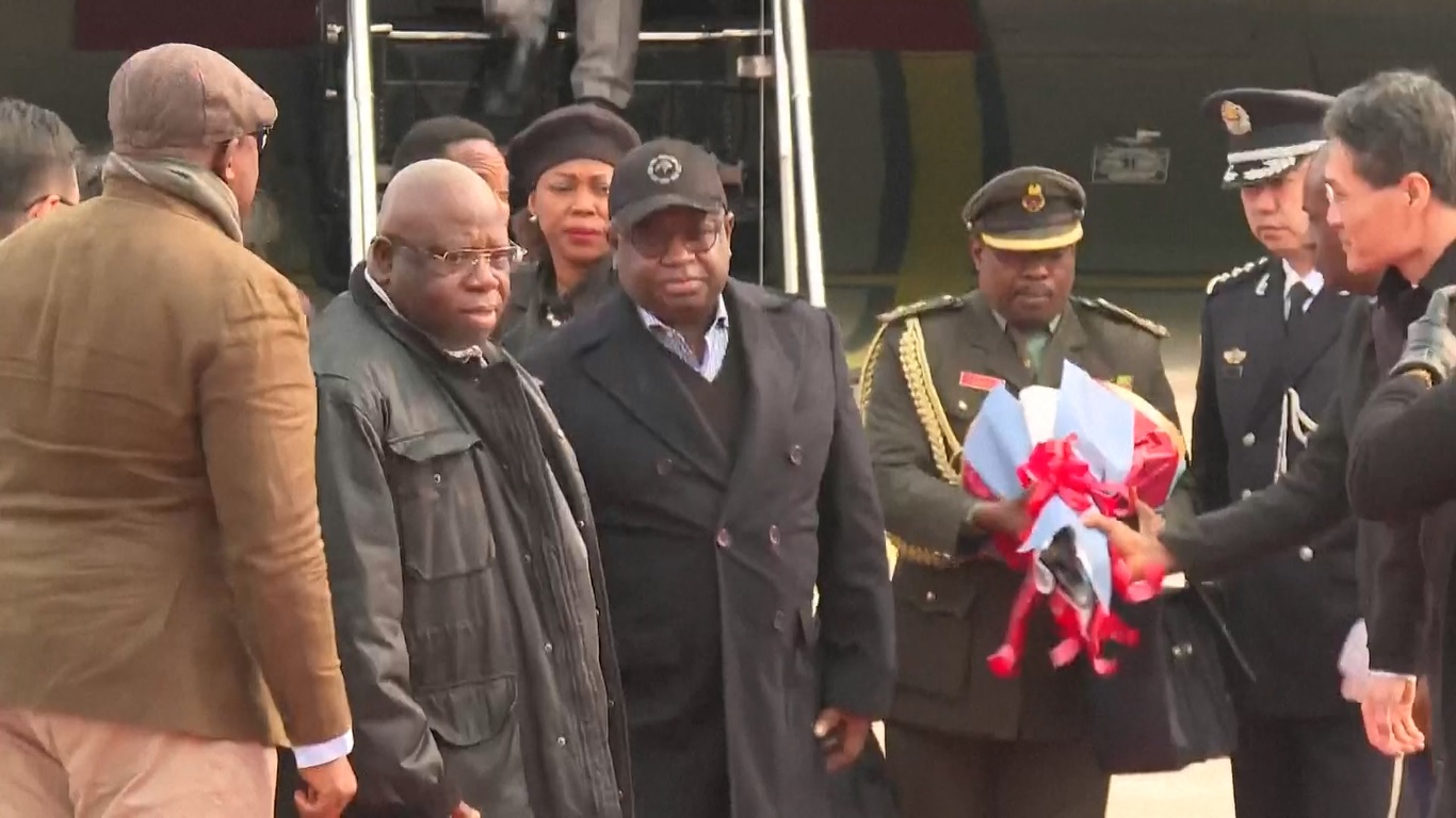 Atas undangan Presiden Tiongkok