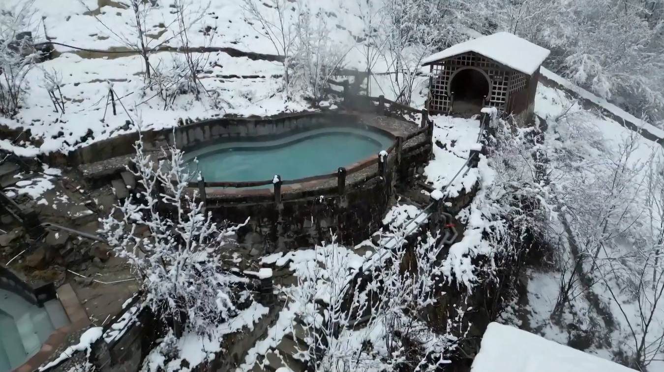 Taman Gletser di Sichuan Menarik Wisatawan dengan Proyek yang Tawarkan Pengalaman Baru