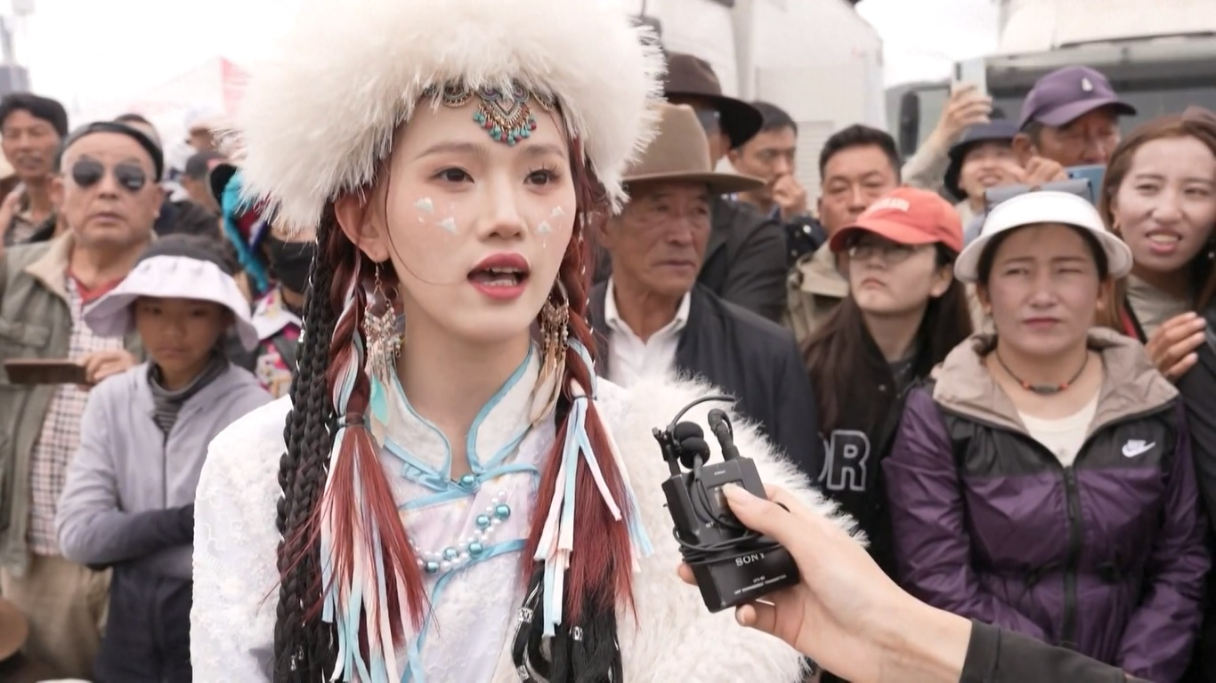 Festival tahun ini memecahkan rekor dengan jumlah kuda yang berlomba sebanyak 292 ekor