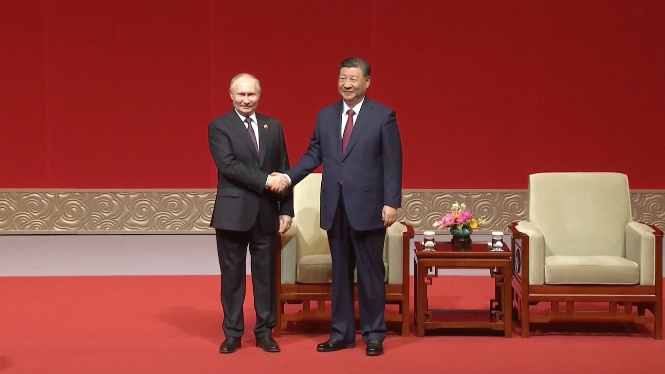 Xi mengatakan bahwa mengadakan tahun-tahun bertema di negara masing-masing telah menjadi tradisi pertukaran orang-ke-orang dan budaya yang baik antara Tiongkok dan Rusia