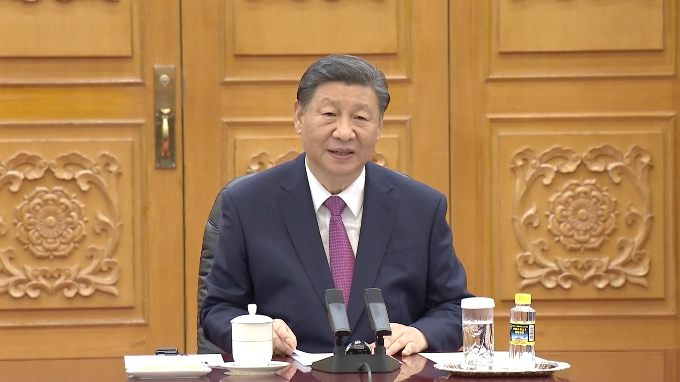 Mereka juga menyaksikan penandatanganan serangkaian dokumen mengenai kerja sama Sabuk dan Jalan