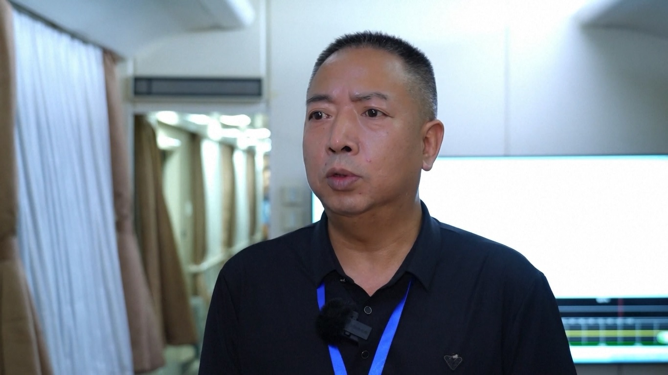 Ini merupakan bagian dari jalur kereta cepat Jinan-Zhengzhou sepanjang 407 kilometer yang membentang antara ibu kota Provinsi Henan dan Provinsi Shandong