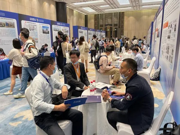 Para ahli menekankan pentingnya bakat internasional dalam memodernisasi Tiongkok 