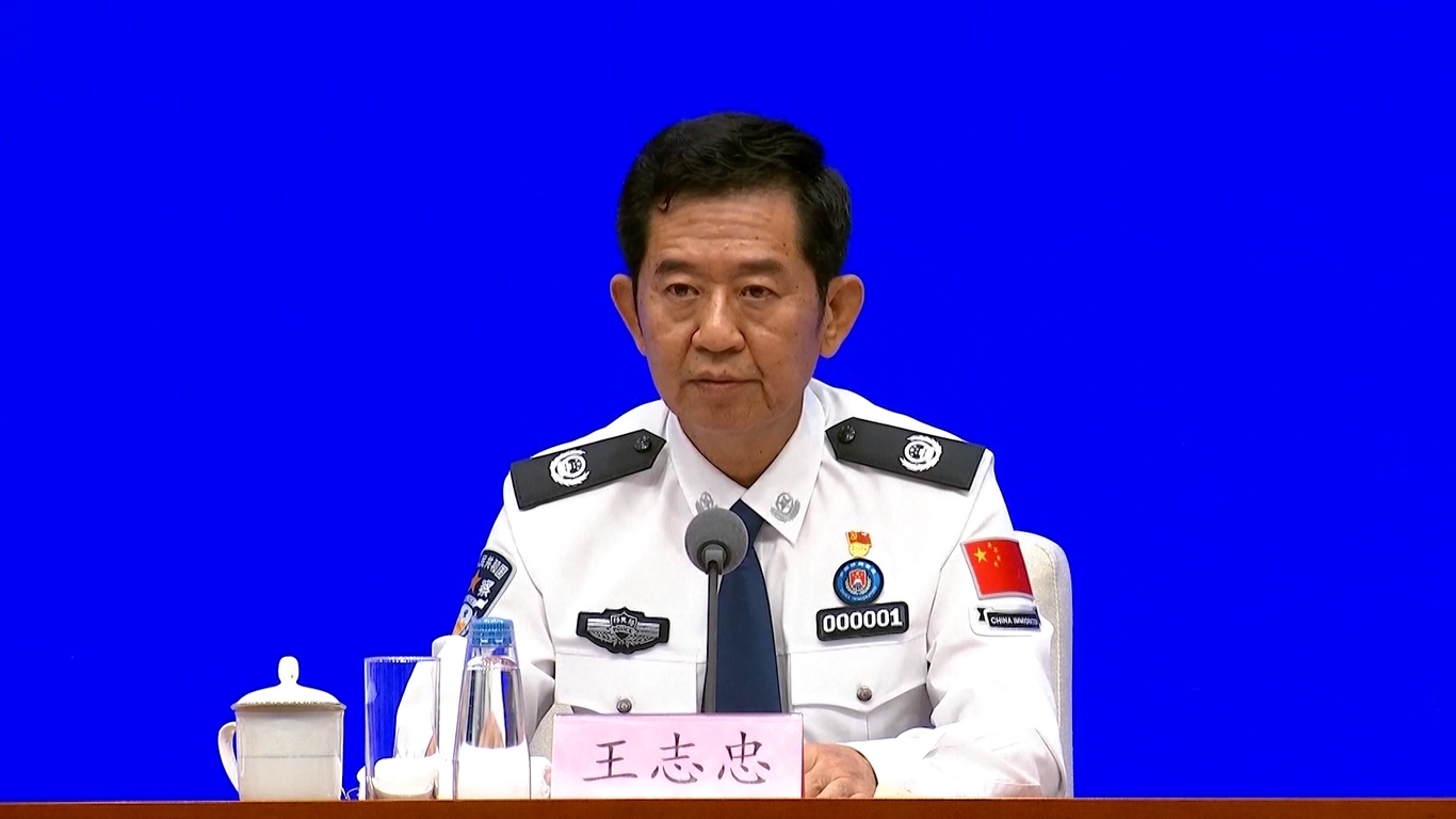 Tiongkok Berikan Akses Bebas Visa kepada Warga Negara dari 75 Negara