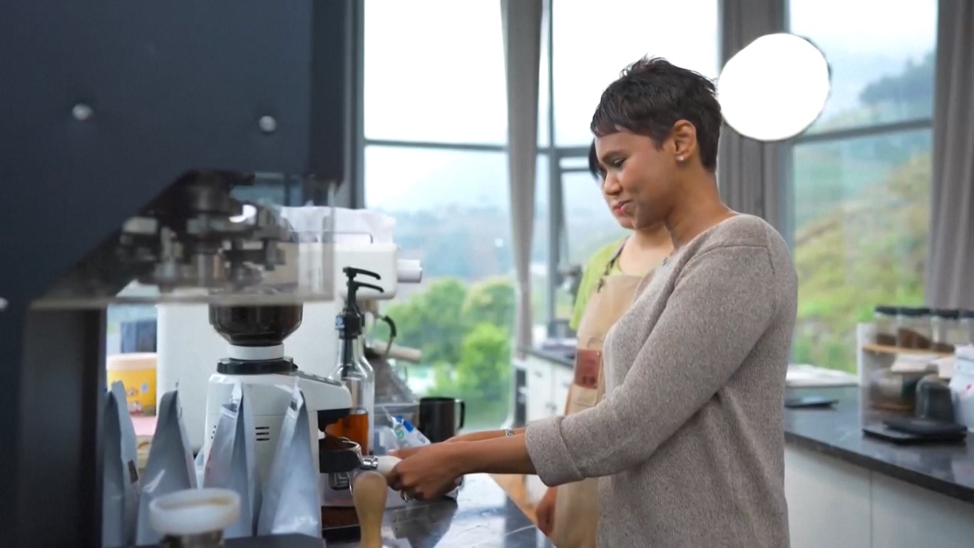 Lokasi dan iklimnya yang unik telah menjadikan prefektur ini sebagai pilihan alami untuk membudidayakan biji kopi spesial