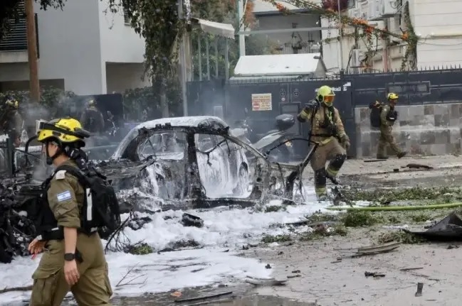 Tel Aviv Diserang Drone dan Rudal Iran Berulang Kali, Aktivitas Ekonomi Israel Terancam Terganggu