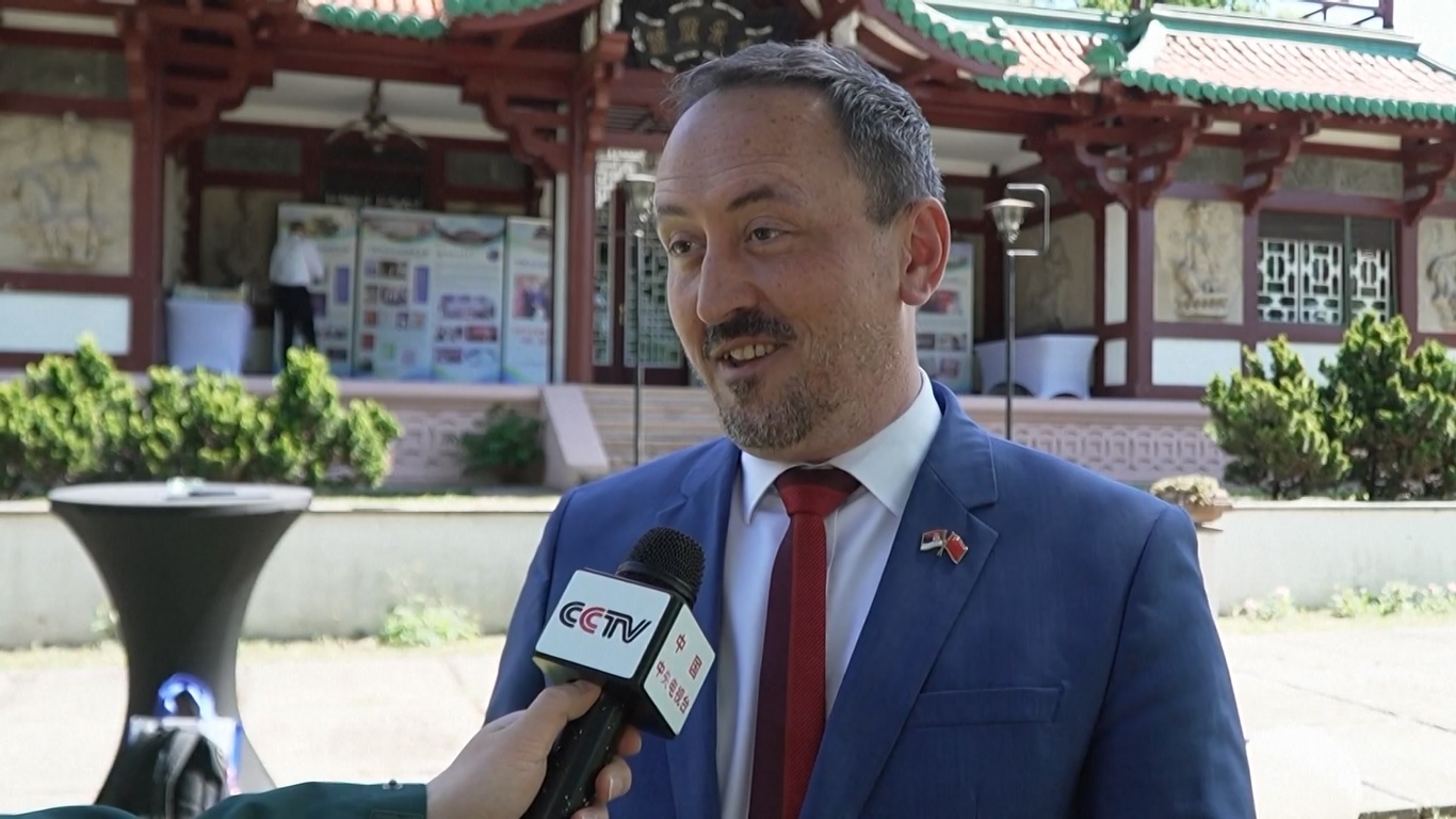 Presiden Xi dijadwalkan untuk melakukan kunjungan kenegaraan ke Serbia pada minggu depan atas undangan Presiden Aleksandar Vucic