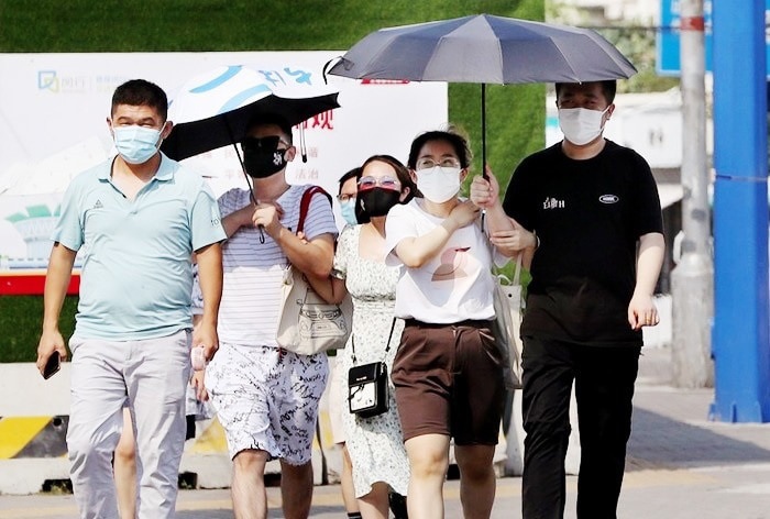 Stasiun Cuaca Xujiahui  Shanghai mencatat rekor tertinggi 201 derajat Celcius pada hari Minggu(14/01)
