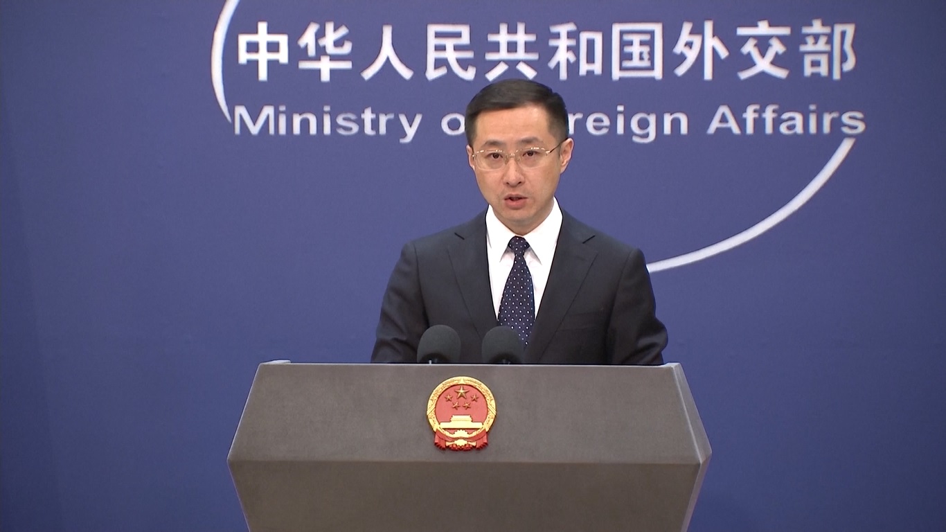 Jubir tersebut menambahkan bahwa Tiongkok mendesak AS untuk meninggalkan pola pikir hegemonik